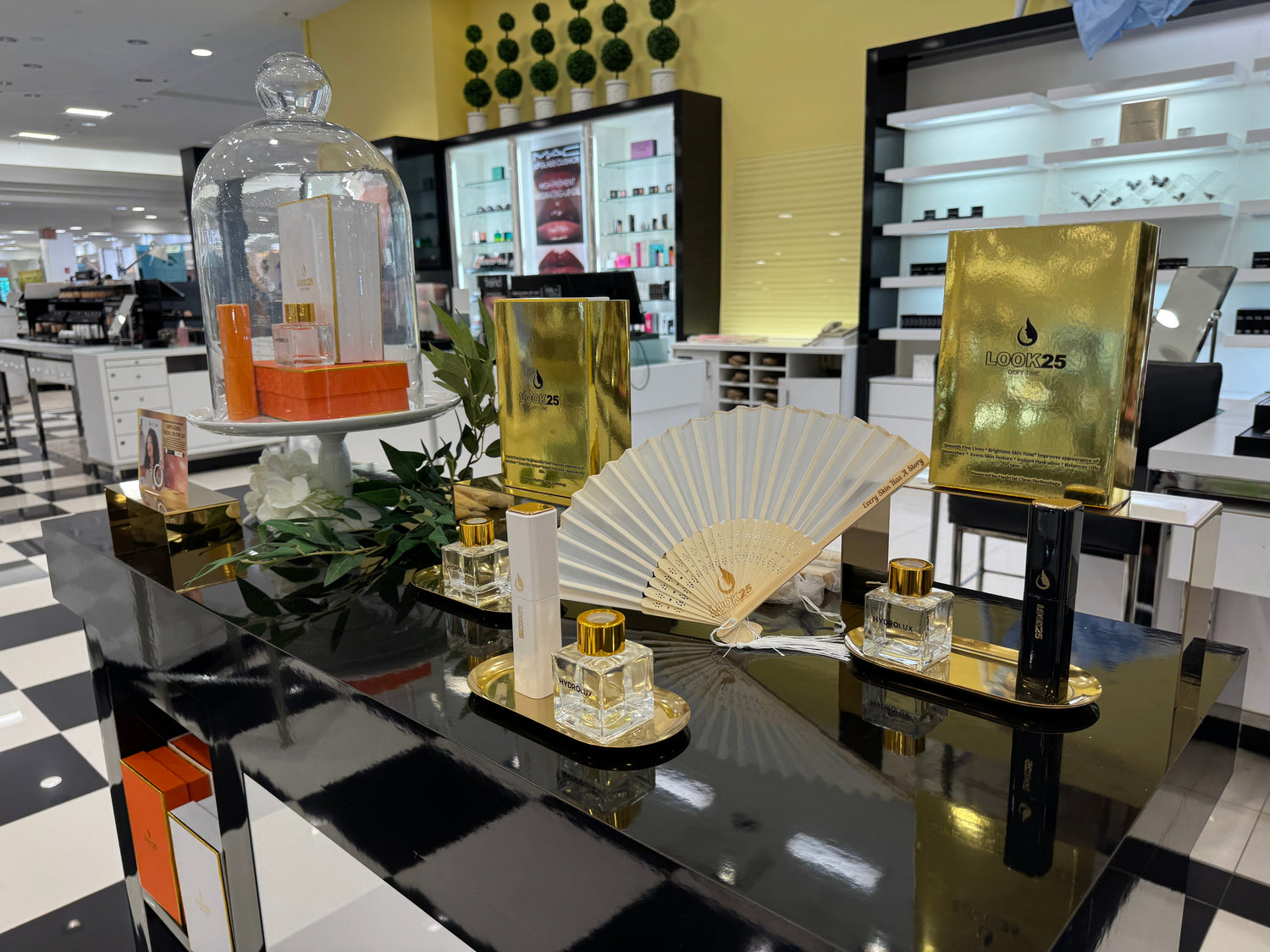 LOOK25® Officially Arrives at Bloomingdale’s Boca Raton